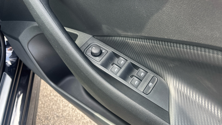 Skoda Kamiq 1.5 TSI Monte Carlo 5dr DSG Petrol Hatchback